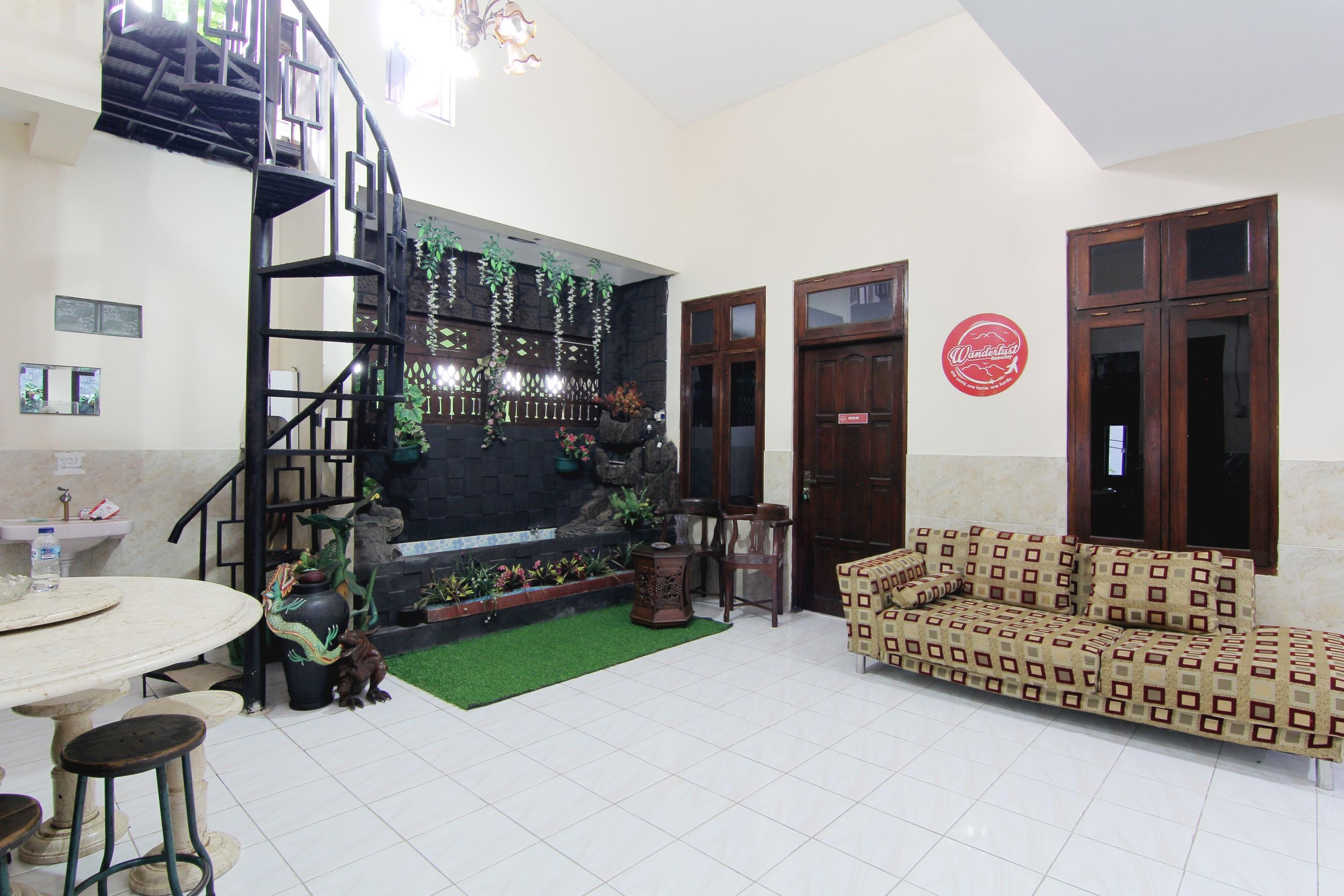 Wanderlust Homestay يوغياكارتا المظهر الخارجي الصورة