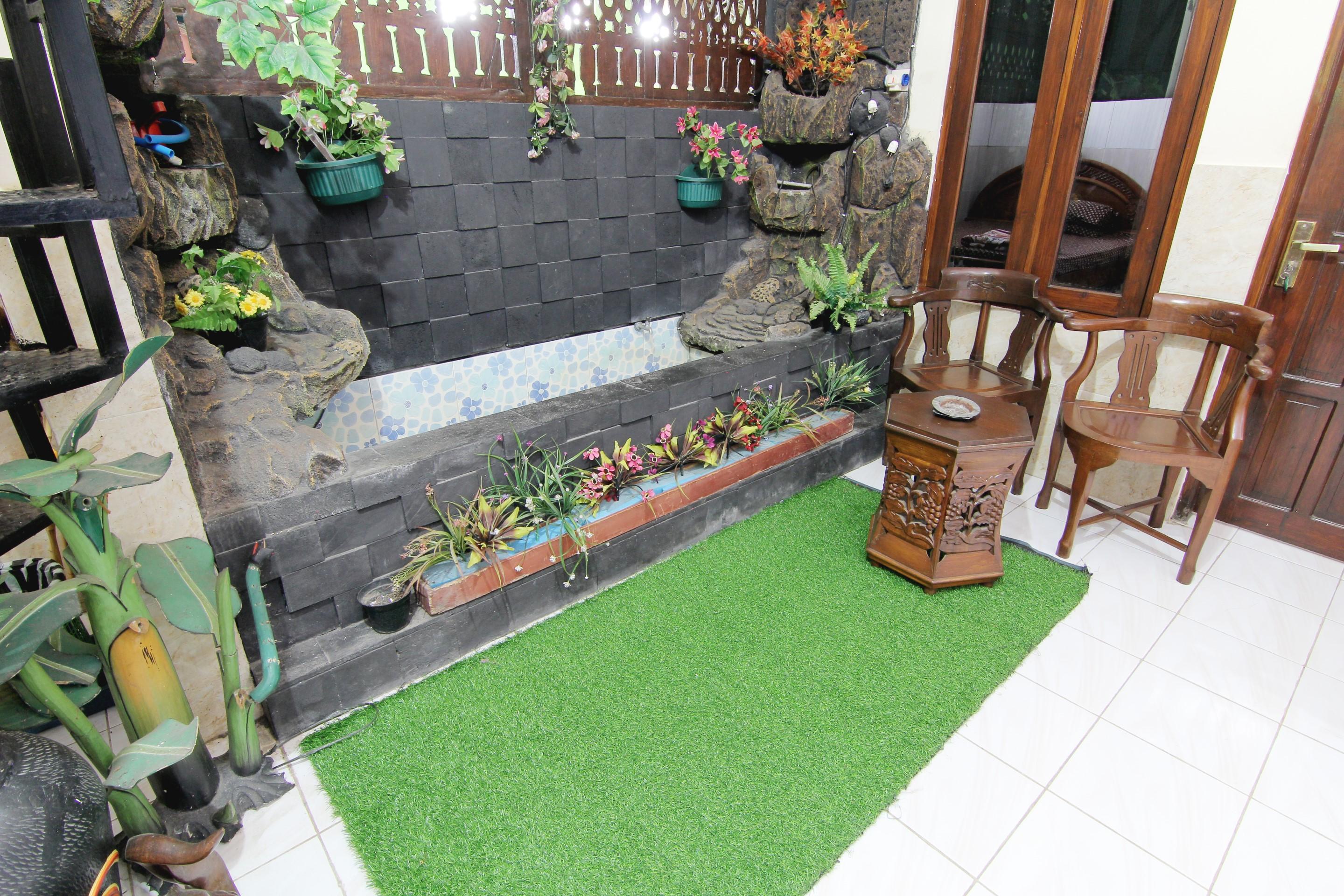 Wanderlust Homestay يوغياكارتا المظهر الخارجي الصورة